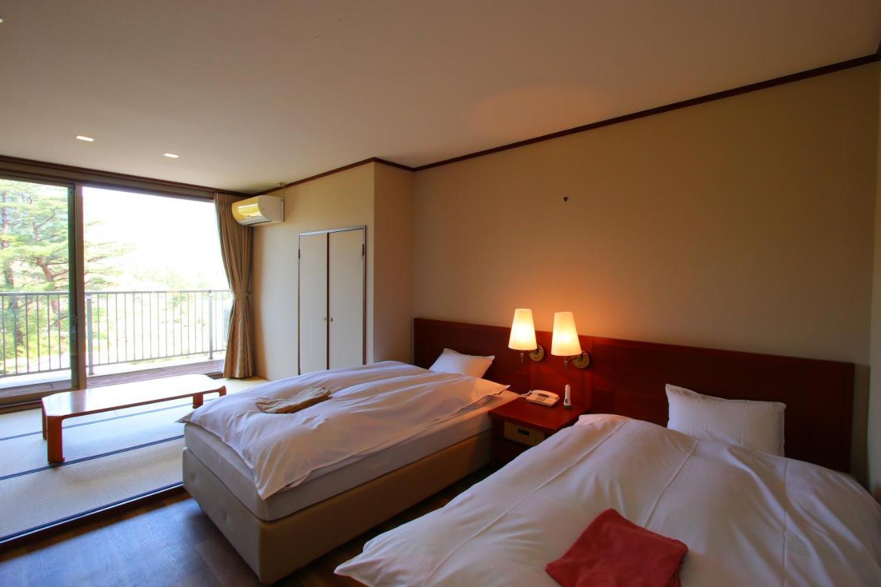 Готель Hokkein-Onsen Kougen-Terrace Коконое Екстер'єр фото